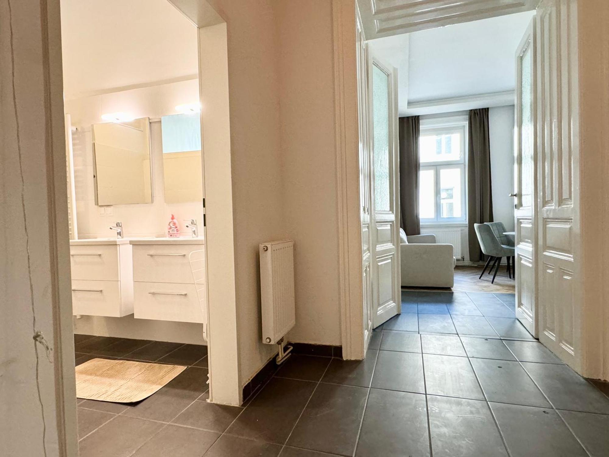 Premium Apartment Located At The Famous Vienna Kutschkermarkt Dış mekan fotoğraf