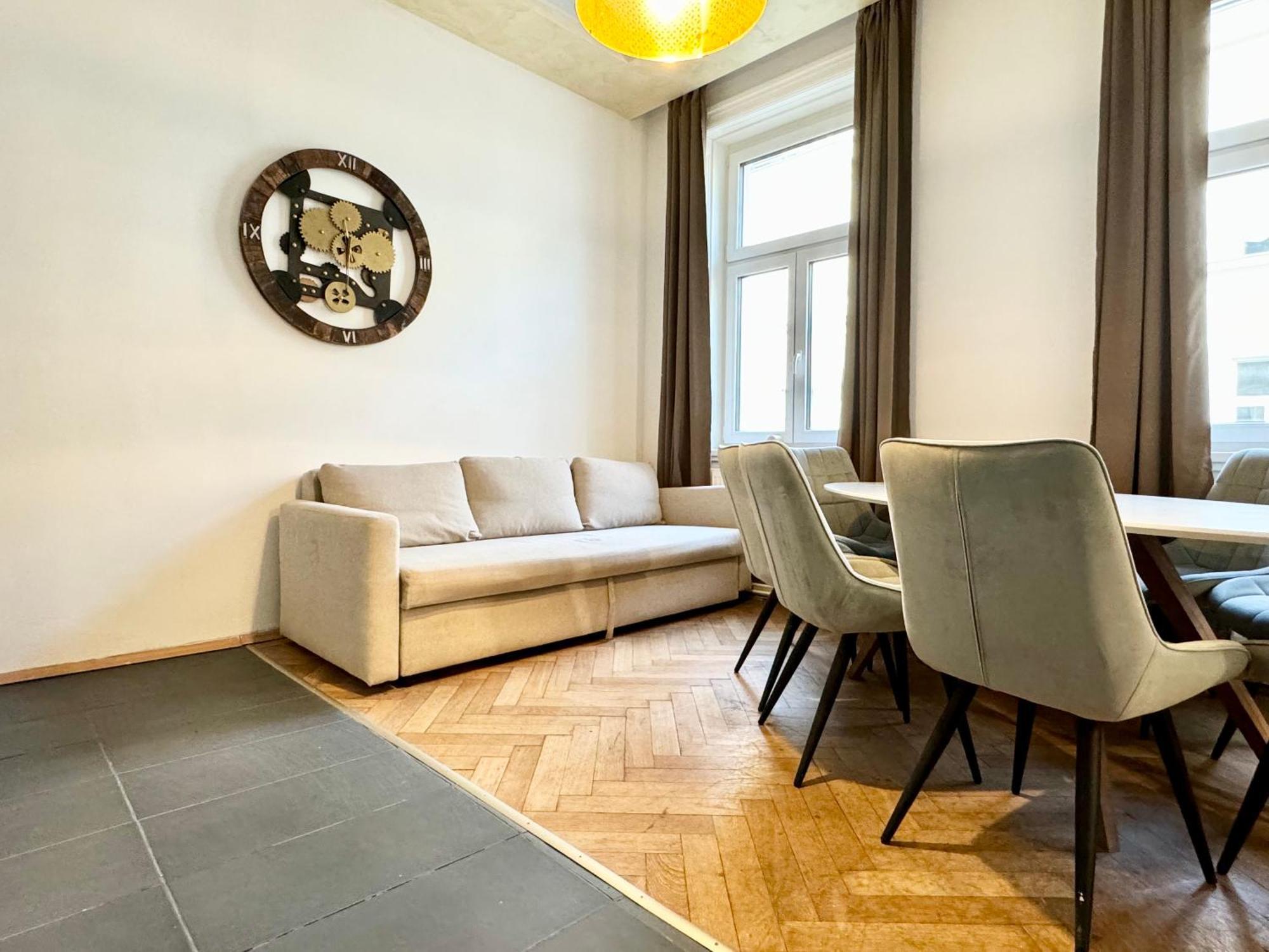Premium Apartment Located At The Famous Vienna Kutschkermarkt Dış mekan fotoğraf
